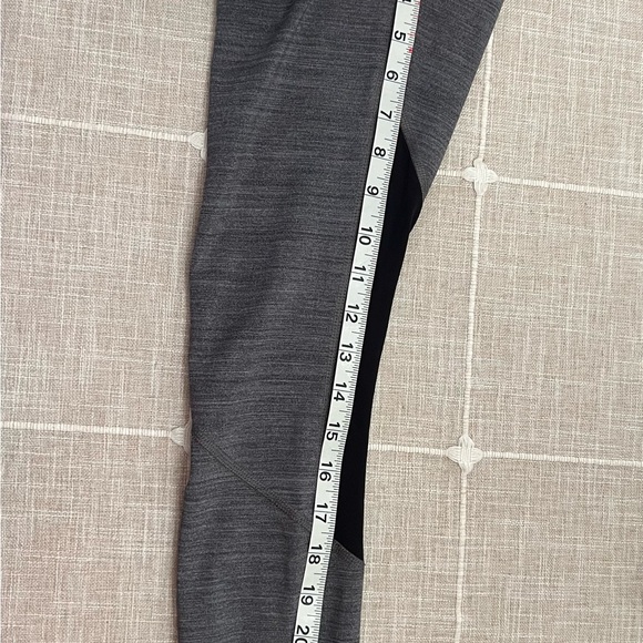 Lululemon Pace Rival Crop Legging - Picture 6 of 10